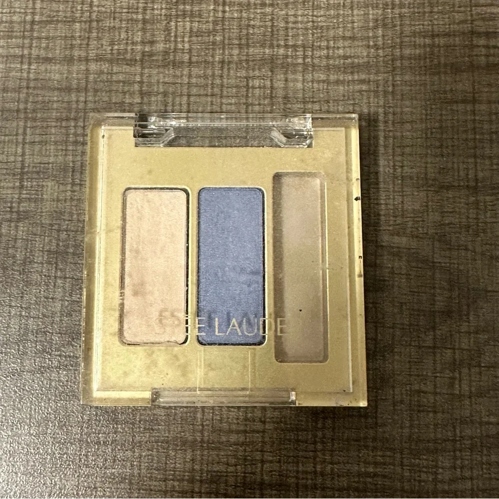 Estee Lauder Eyeshadow Blue & Cream Palette